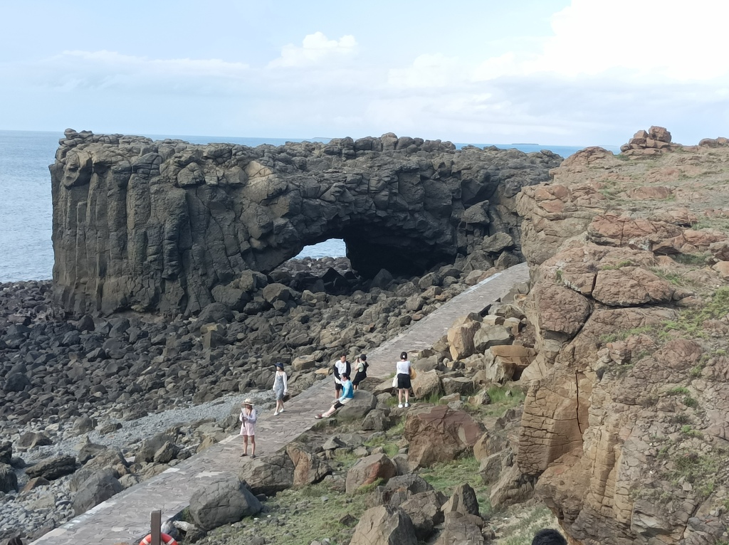 [海蝕地形、海膽與小管麵線之地】小萍的店、小門嶼鯨魚洞 20