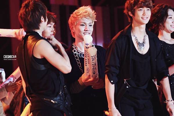 111004COSMICAA (3).jpg