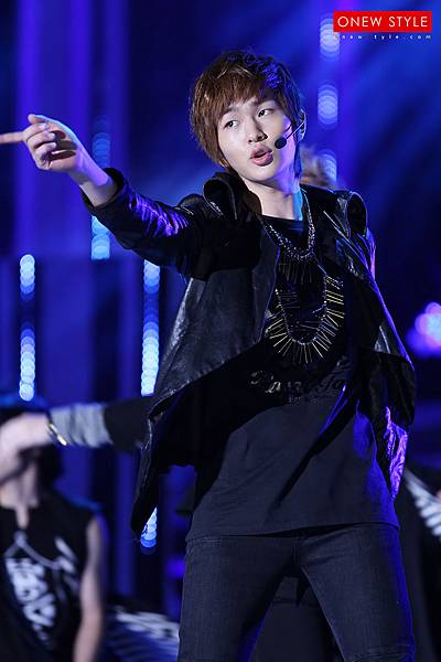 111003ONEW STYLE (8).jpg