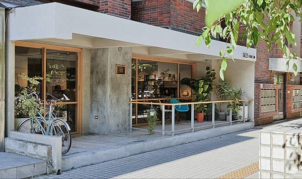 Daily by draft land_200909_10.jpg