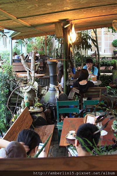 alice cafe111.JPG