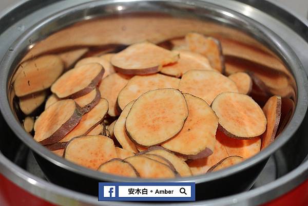 Sweet-Potato-Pancakes_amberwang002.jpg