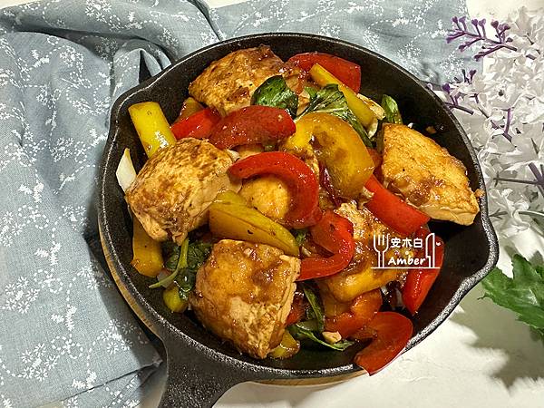Sizzling-Tofu_amberwang2023011.jpg