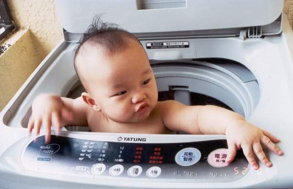 洗衣機的小孩.jpg
