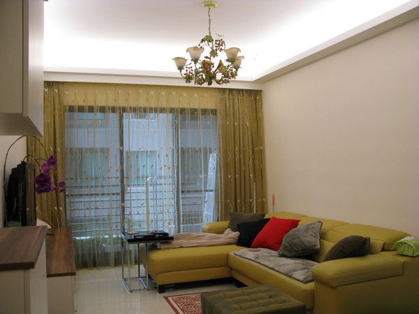 竹北新家 客廳 簡單的間接照明 主燈 Ameiykid的相簿 痞客邦