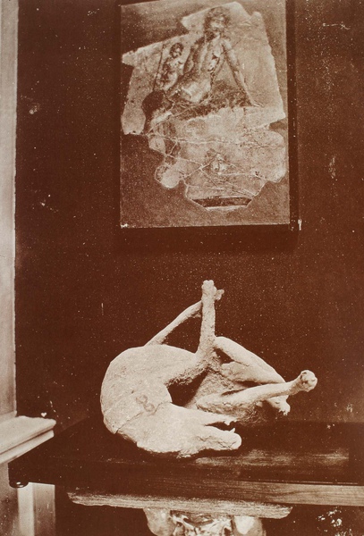 Michele Amodio_ca.1880_Pompeii_(0024.385a).JPG