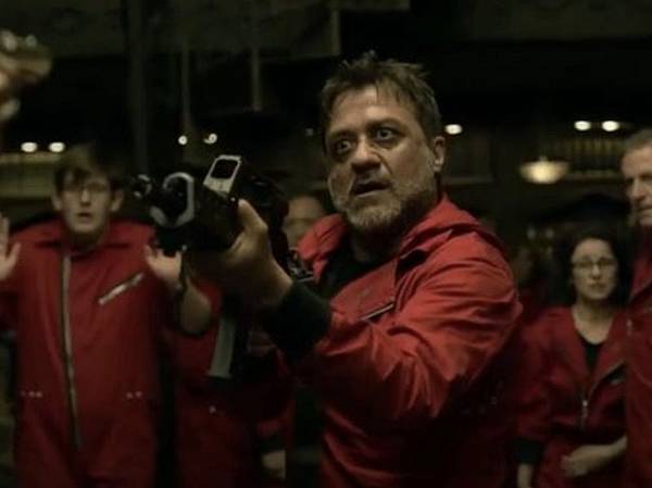 紙房子 Money Heist 第五季第一輯 (Netflix影集) (10).jpg