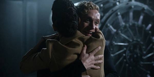 神偷大軍 Army of Thieves (Netflix電影) (27).jpg