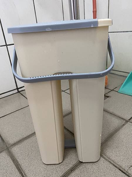 【敗】我的平板拖生活《韓國SINEW三代精巧桶.免沾手好刮刮樂平板拖把》20200229