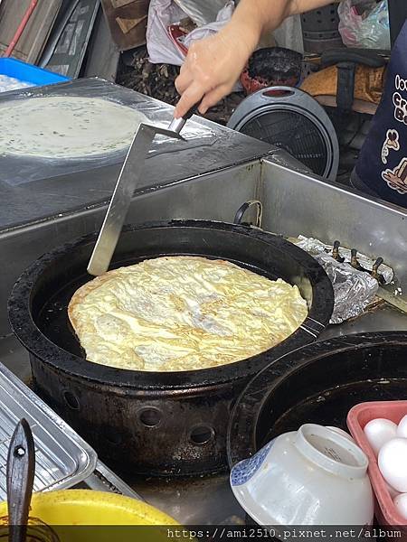 【食】宜蘭宜市小吃《宜大蔥油餅》古早味◆手工製作.超大片切片