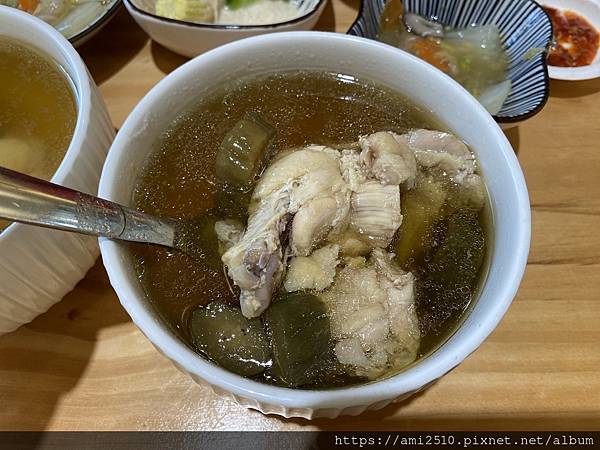 【食】宜蘭羅東簡餐《好米鴨》鴨肉飯.烤鴨飯◆單點飯麵.平價套