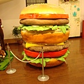 毛巾做的超大漢堡
