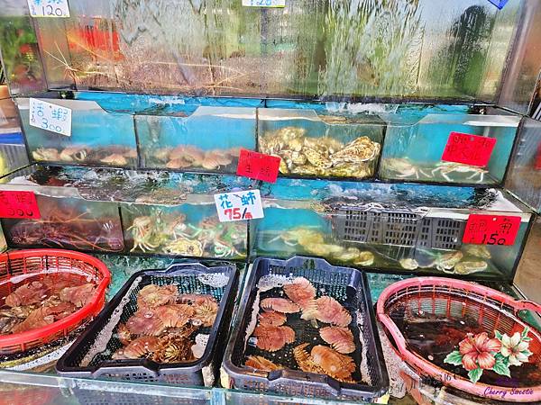 四姊妹海鮮餐廳@海鮮料理新鮮甜美 餐點價格透明 不會強迫推銷