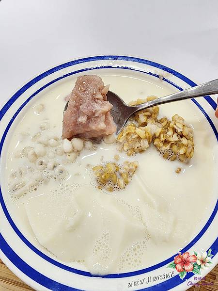 周記豆花甜品專賣-向上北@老品牌豆花也走時尚風 店面整潔乾淨