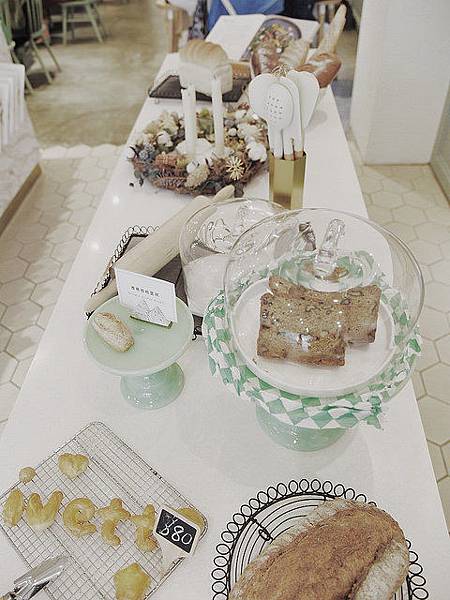 31756960142_e9b2d2d134_z.jpg 31756960142_e9b2d2d134_z.jpg