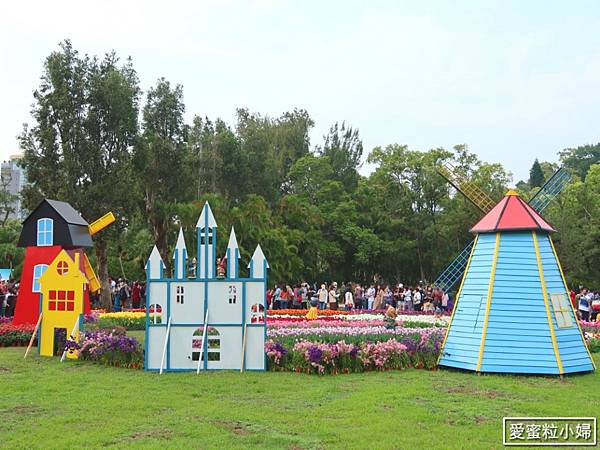 【旅食.士林】日荷土異國鬱金香爭奇鬥艷!士林官邸賞鬱金香花海