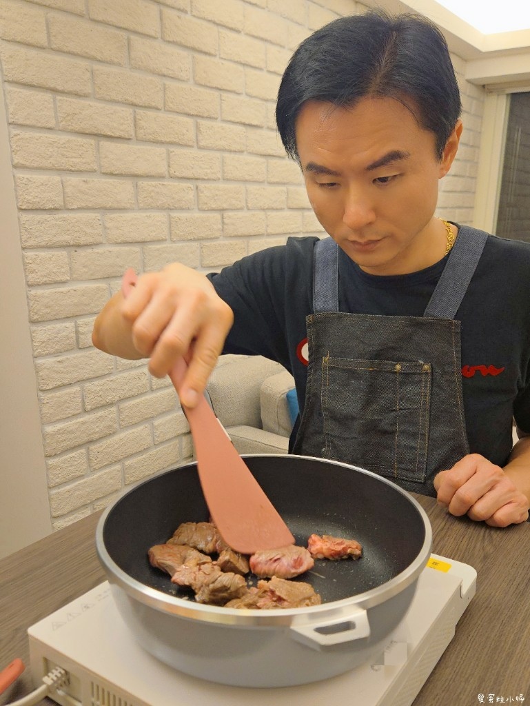 【生活.分享】無油無水料理OK!保留食材原始鮮美,生米煮熟飯 【生活.分享】無油無水料理OK!保留食材原始鮮美,生米煮熟飯