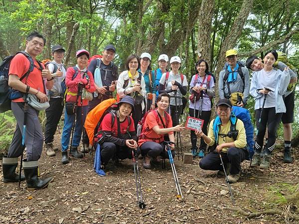 LINE_ALBUM_20220430苗粟泰安鄉 水雲三星之横龍古道、騰龍山、横龍山_220504_642.jpg