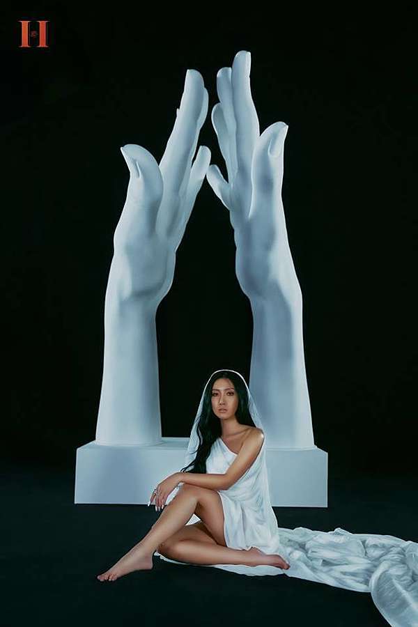 Mv Hwasa È¯èŽŽ Twit ÉŸ“ Ä¸­ Ç¾…é¦¬æ‹¼éŸ³ Ç±³è©©piao Mishipiao Ç—žå®¢é‚¦