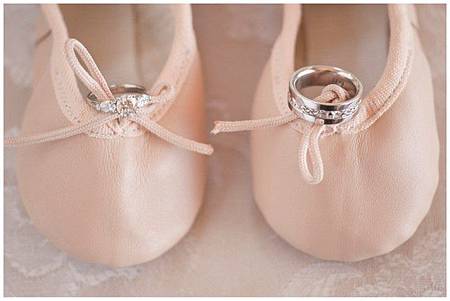 MR005-southbound-bride-real-wedding-kzn-hartford-house-alexis-diack-ballet-shoes
