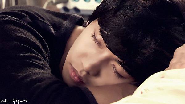 web_2042476062_b241df27