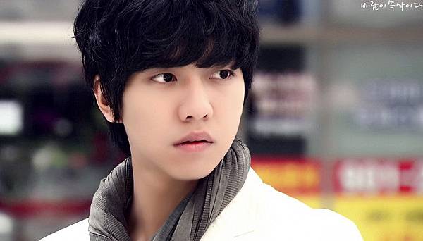 web_2042476062_e954870d