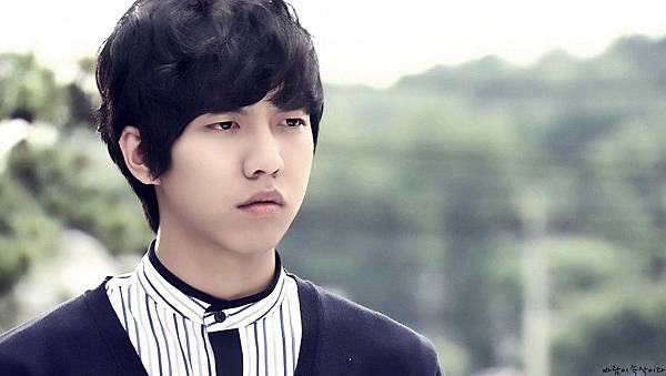 web_2042476062_ed45f977