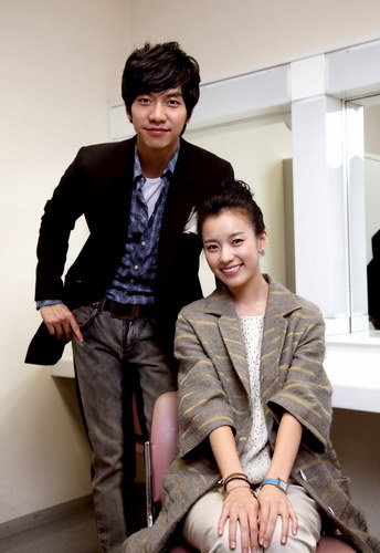 b211d8f9d72a60592af38a152834349b023bbaf8