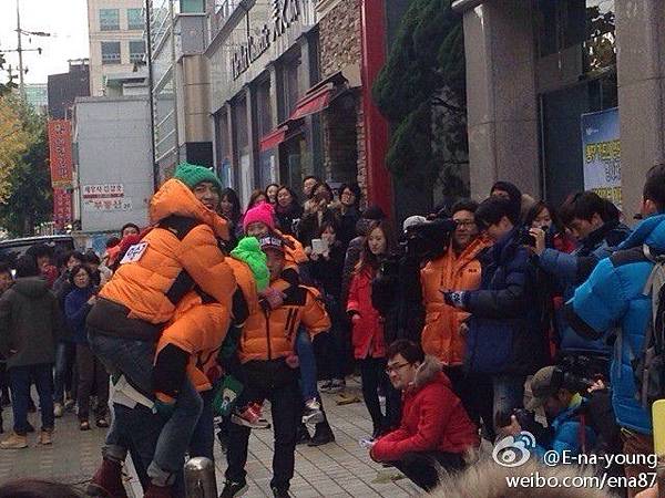 3ae7d62a6059252d56e9c21f369b033b5ab5b9ca