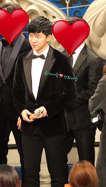 4dd9d1f55cab1ef5b3c5cd5fec5b84d8