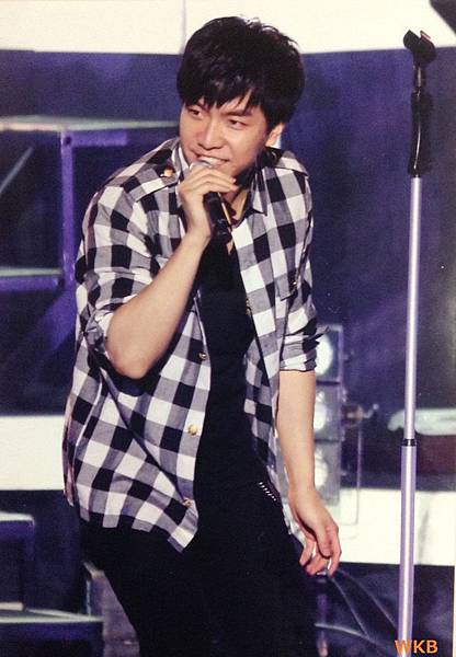 6ac55635ae98663b32818404a2d0a001