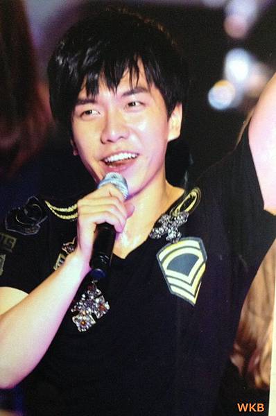 cc5467e0c06a72bd405fa509f59a0ebc