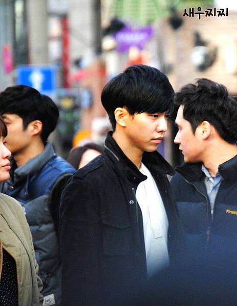 web_3690949668_7409e090