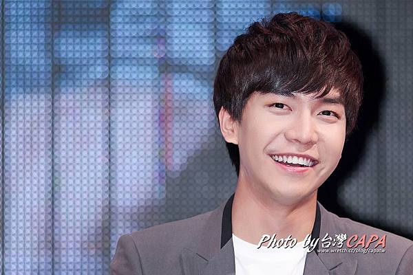 a08b87d6277f9e2f3d23f5881f30e924b899f318