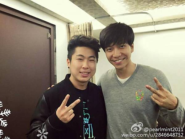 a9ac69b0gw1eya9iy8aywj20np0hsq48