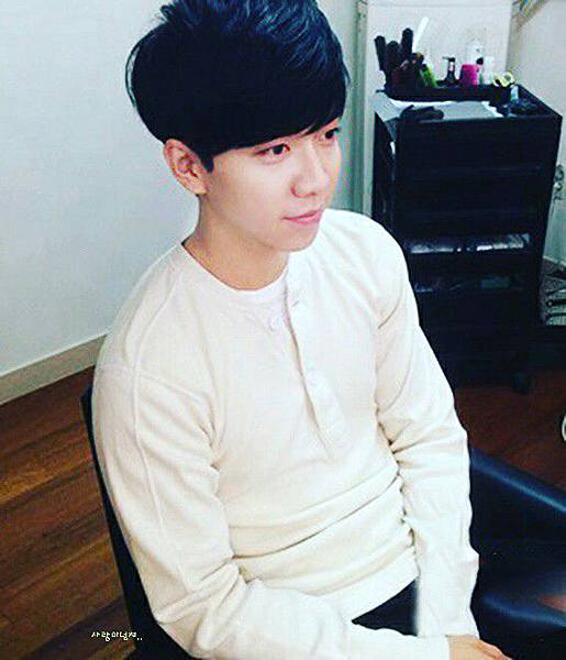 0061gq2Ajw1f4sk3sdca7j30fr0iddhe