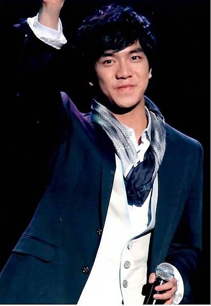 0061gq2Ajw1f6iscfya0ej30h90oz0ub