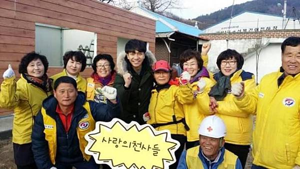 0061gq2Ajw1f6r7o9kl3qj30k00b9q47