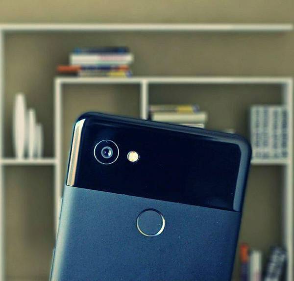 pixel-2-xl-battery-life-pixel-2-xl-camera-pixel-2-xl-相機.jpg