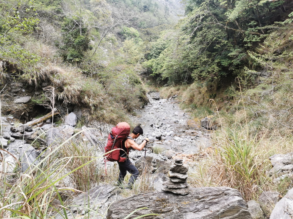 屏風山111.2K新登山口～三日耍廢糜爛渡假行