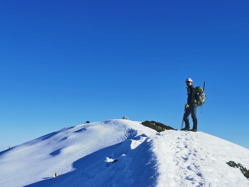 雪山單登~雪登雪山主峰~綿長陡峭，險峻又美麗的非傳統路線，站