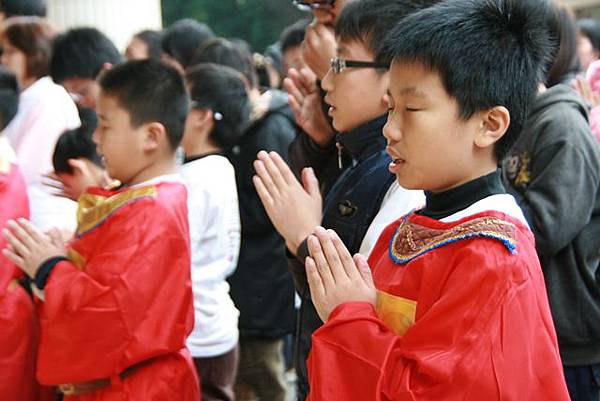 1000212_舞獅呈祥遊社區_753.JPG