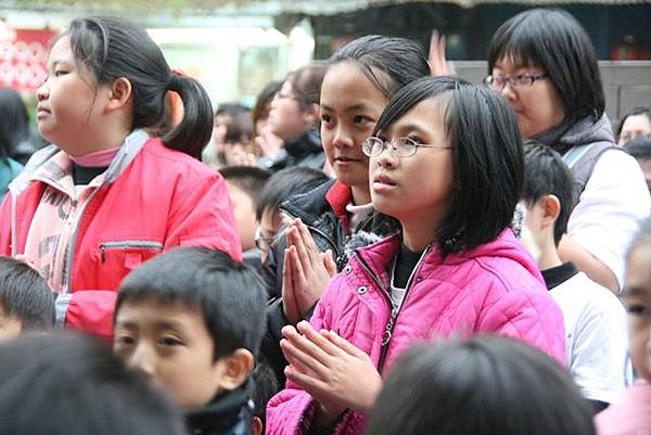 1000212_舞獅呈祥遊社區_859.JPG