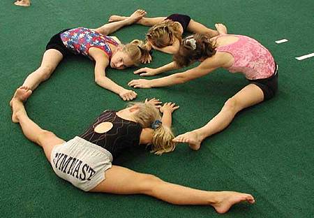 350820_209stretching1_orig