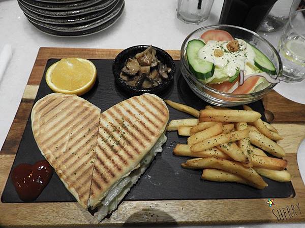 DSCN1179 (1).JPG DSCN1179 (1).JPG