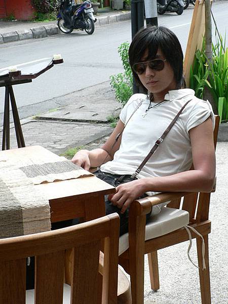 behind the scene pics at Bali.jpg