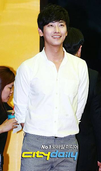 1c950a7b02087bf41eec6d57f2d3572c11dfcf0f