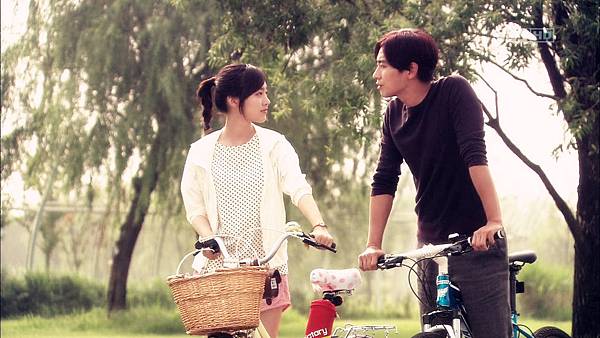 다섯 손가락.E07.1209[00_53_06][20120909-135910-8]_副本