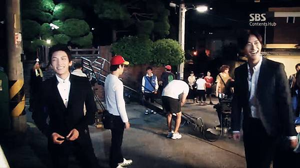 10001755703[00_00_53][20120917-163427-2]_副本