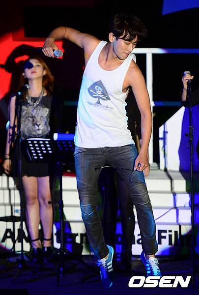 201210070009776392_50704a5e74ca1